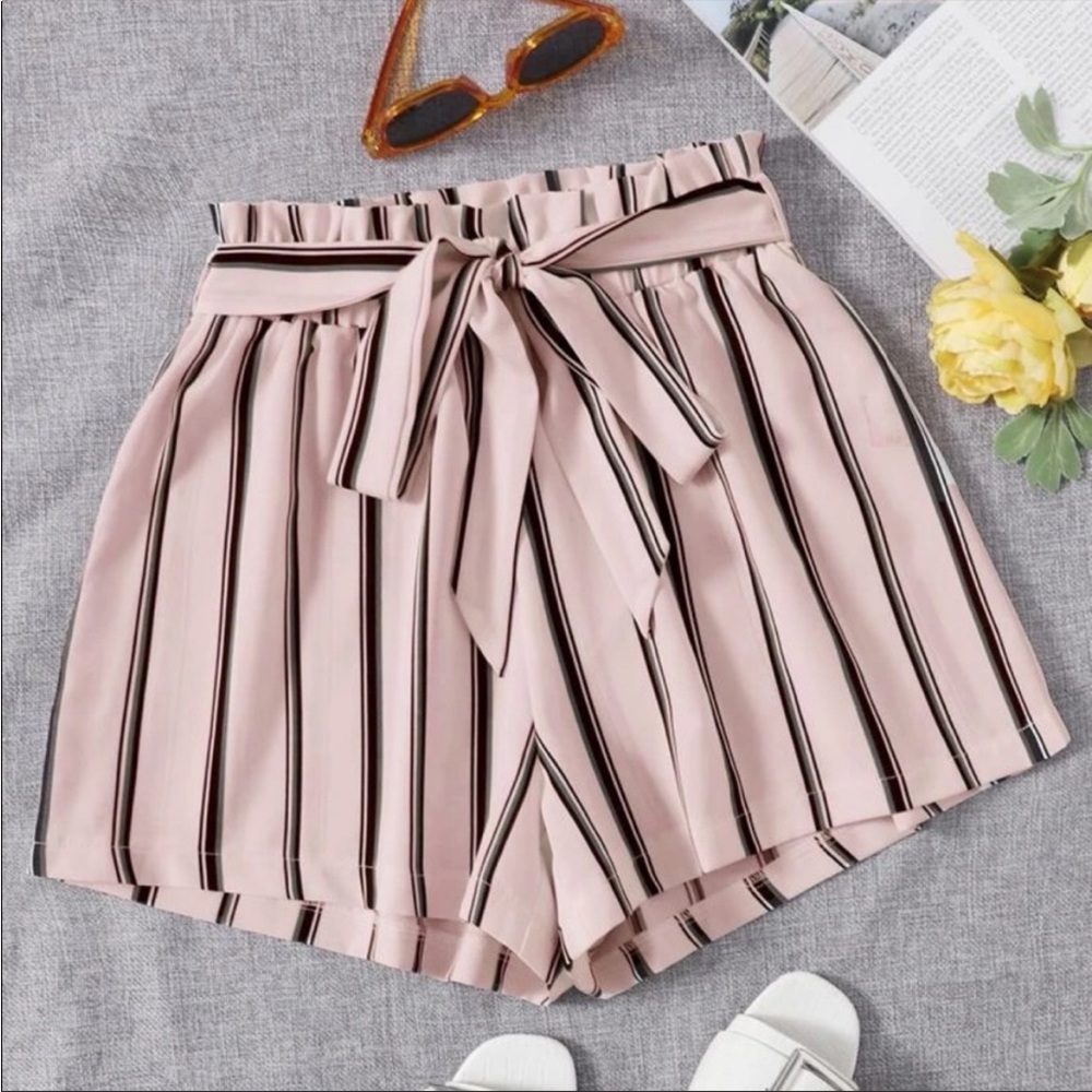 SHEIN paper bag shorts